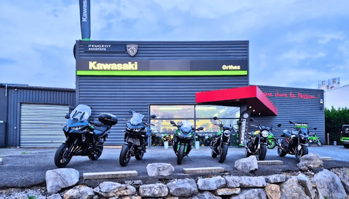 motorcycle rental Orthez Array