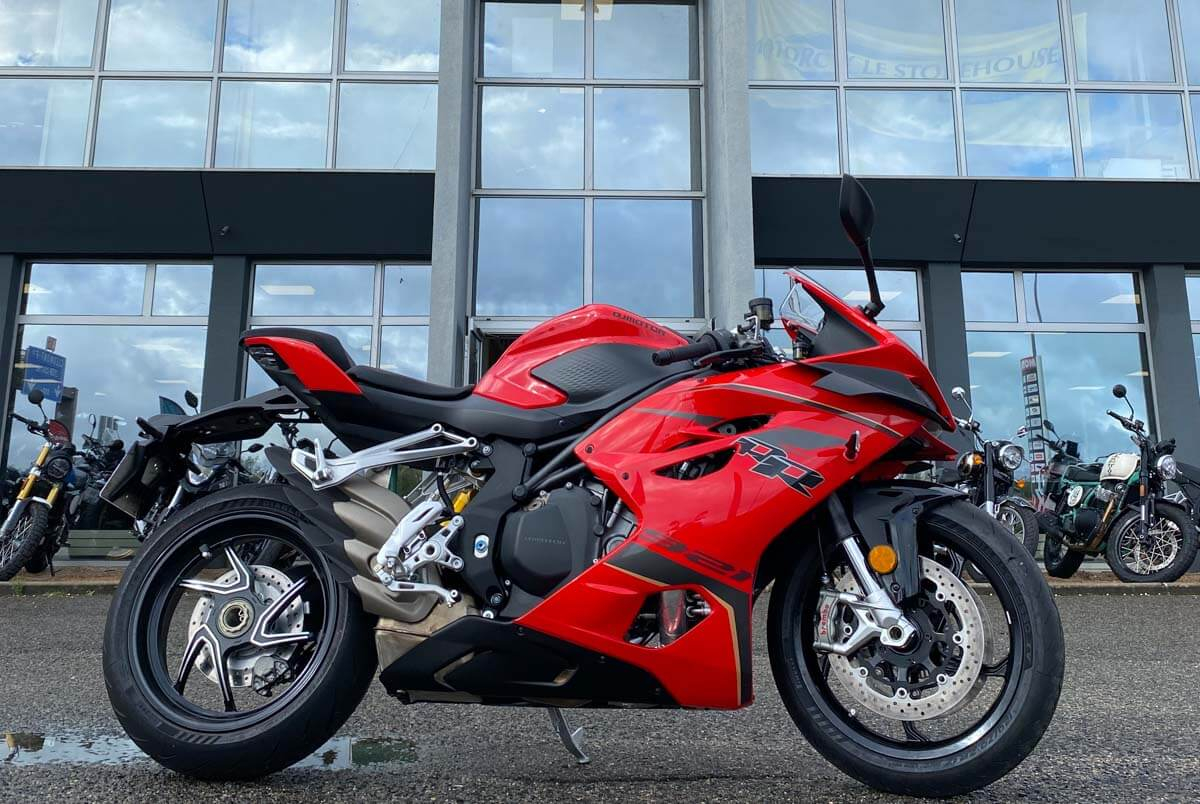 motorcycle rental SRK