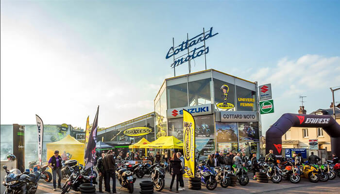 motorcycle rental Rouen Array