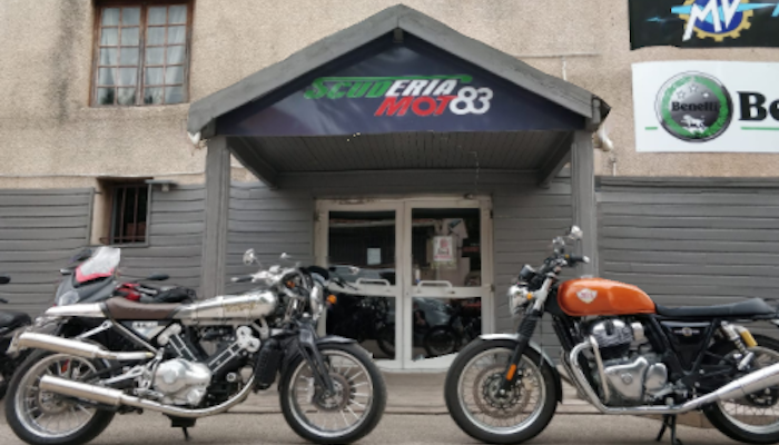 motorcycle rental Fréjus Array