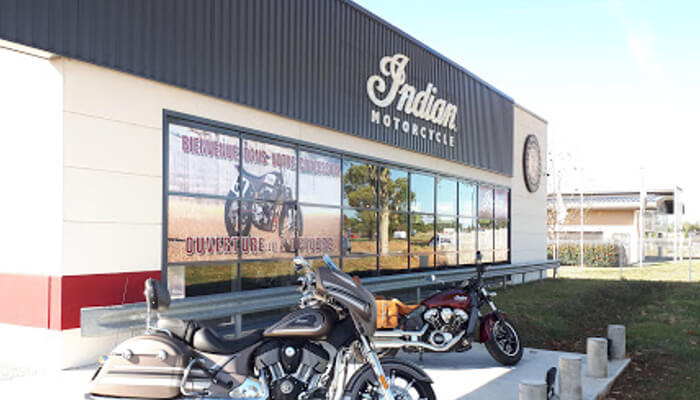 motorcycle rental Indian Valence