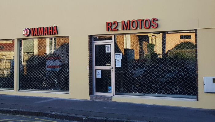 motorcycle rental R2 Motos