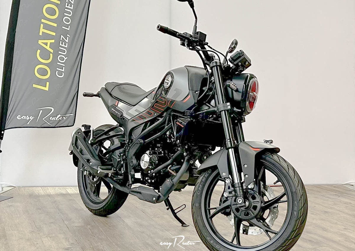 location moto saint-brieuc Yamaha MT07 2