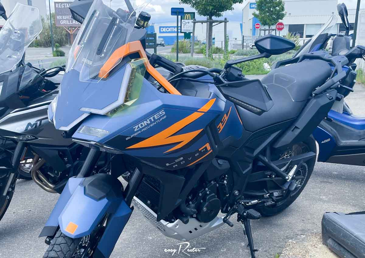 Location moto Pau KTM 790 Duke L 1