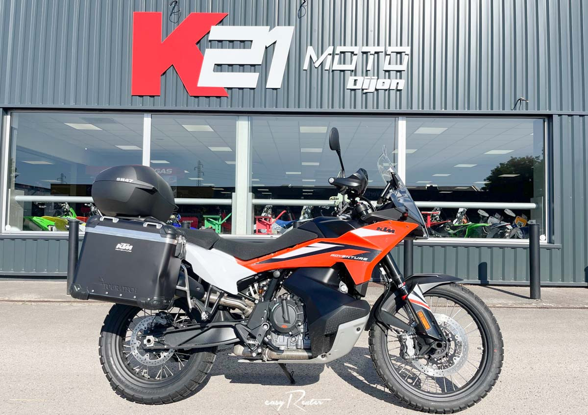 location moto Vannes KTM 890 Adventure A2 15293