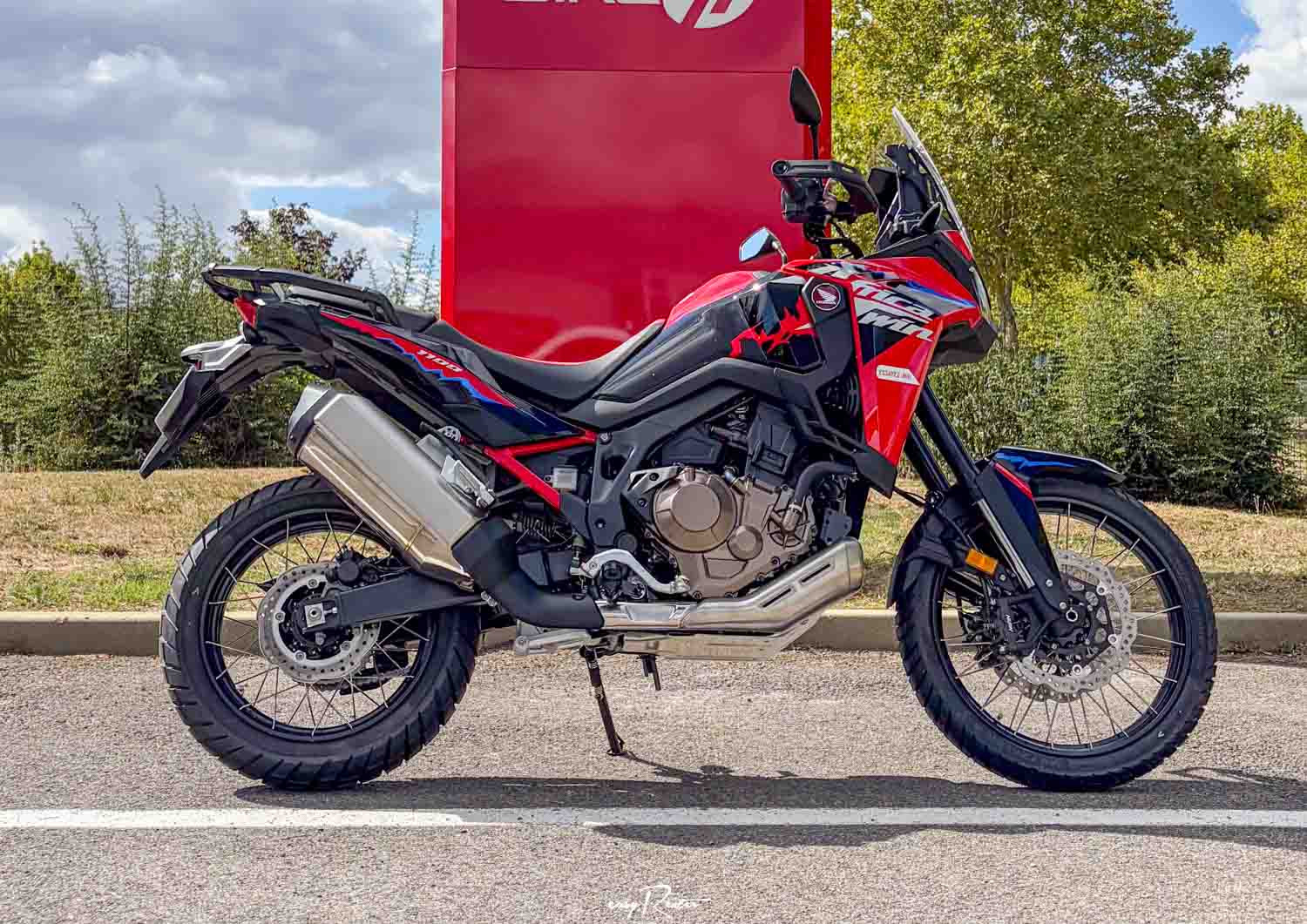 location moto Melun Honda CRF1100 Africa Twin 1