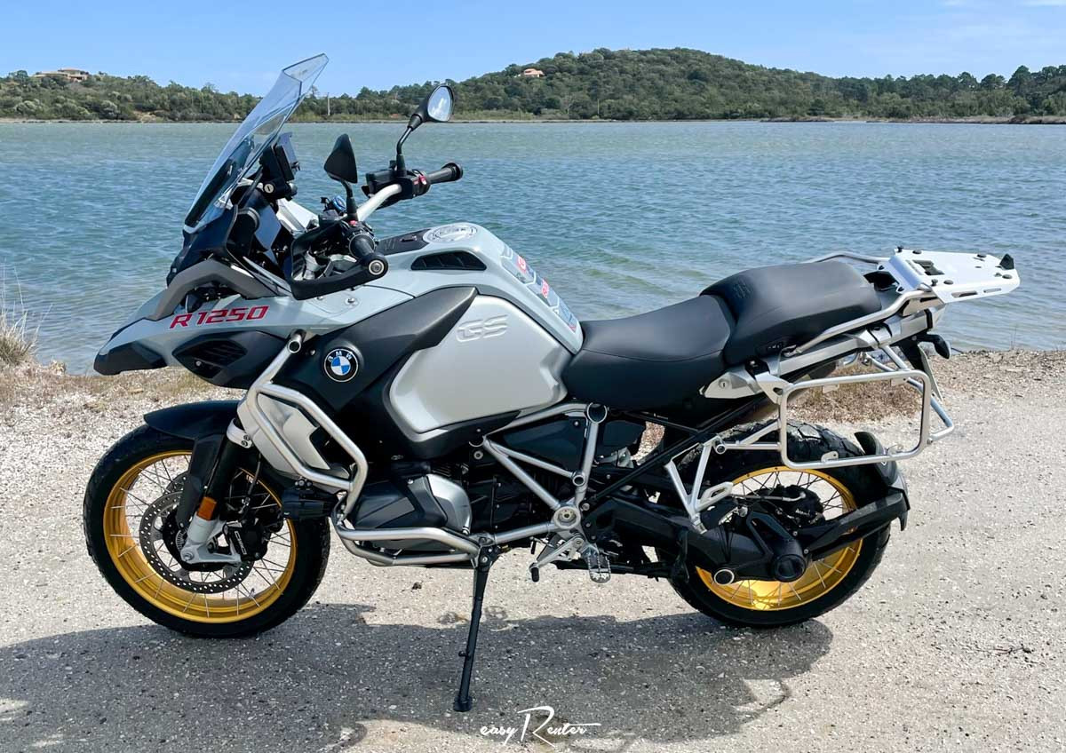 Location moto La Rochelle Kawasaki Z 900 RS 1