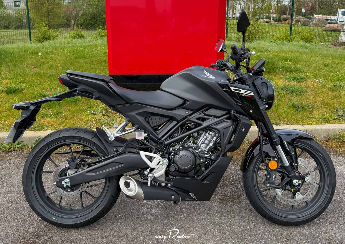 location moto Melun Honda CB 125 F 1