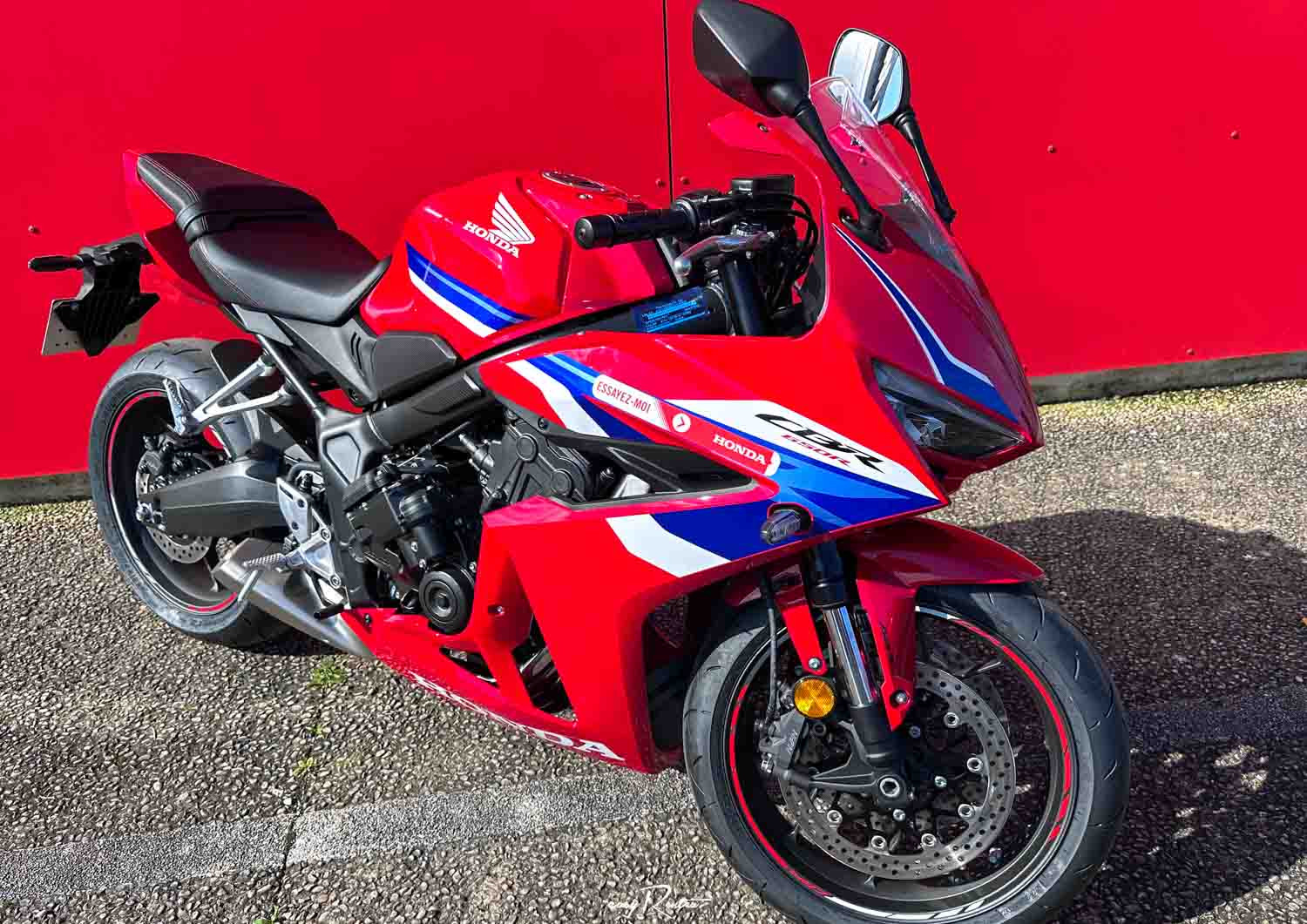 location moto Saint-Maximin Yamaha MT07 12102