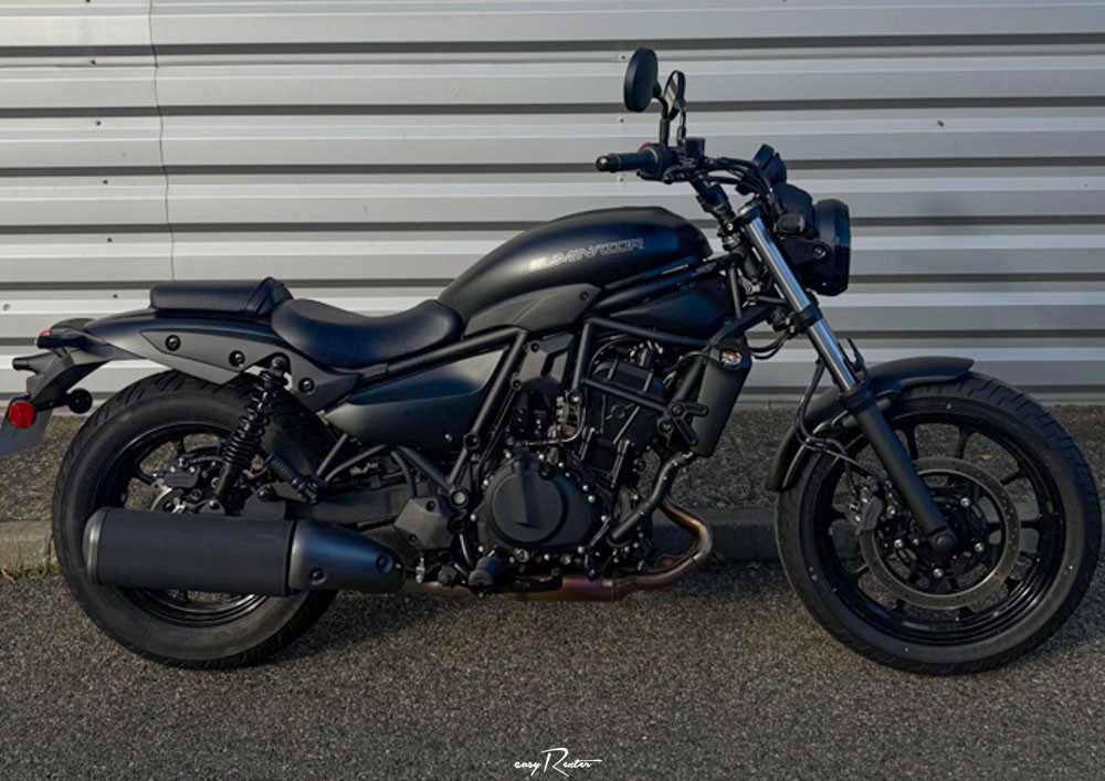 Location moto La Rochelle Kawasaki Z 900 RS 1