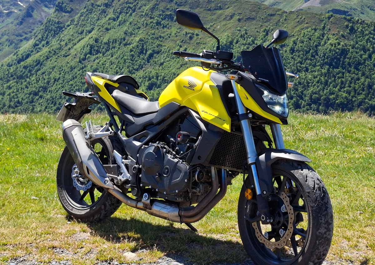 location moto Saint-Maximin Yamaha MT07 12102