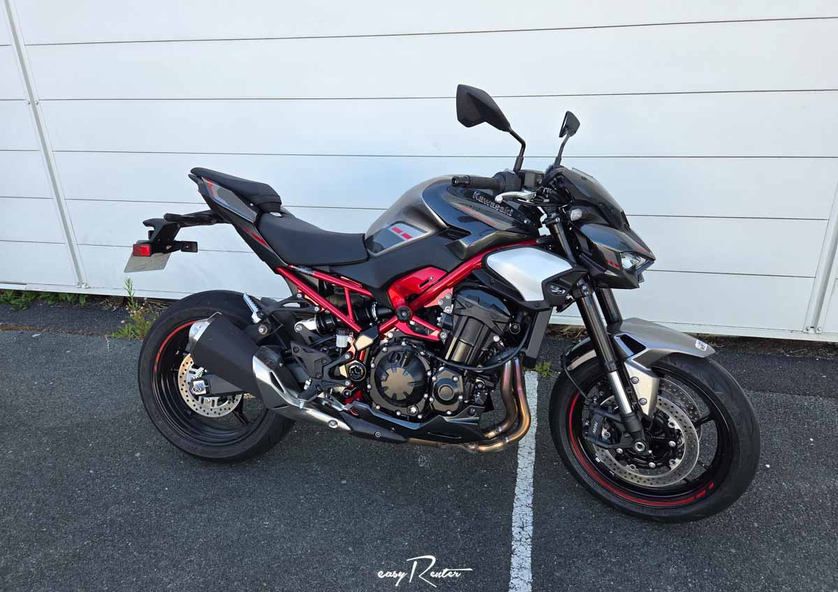 location moto Lorient Kawasaki Z 900 FULL 2021 15072
