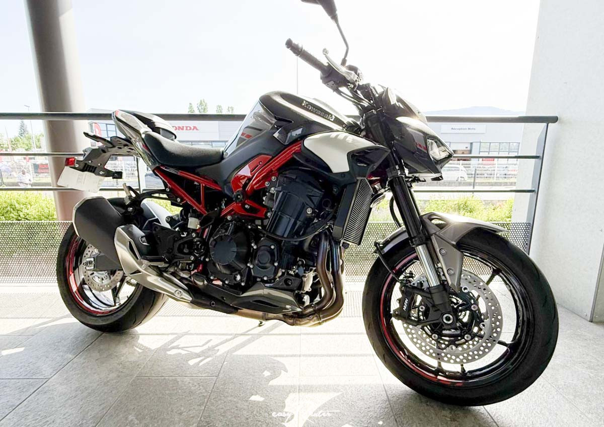 location moto Rouen Suzuki V-Strom DL 1000 1