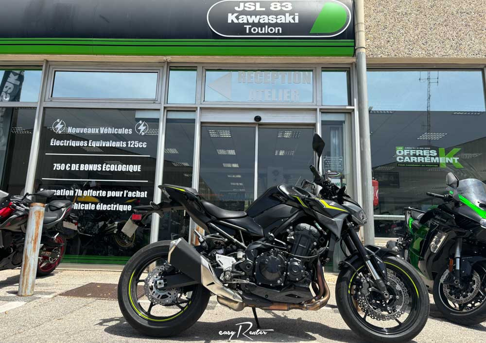 Location moto La Rochelle Kawasaki Z 900 RS 1