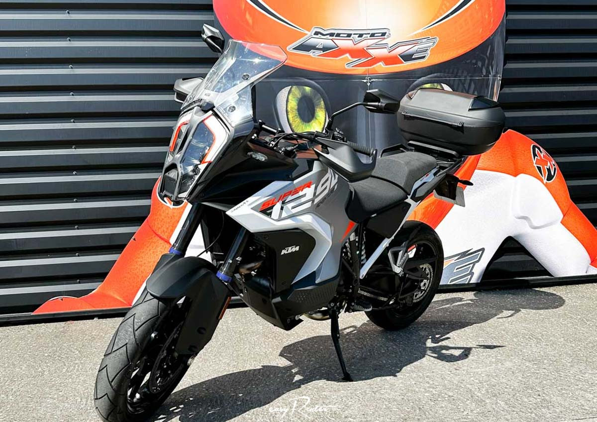 location moto le mans Ktm 790 Duke 1