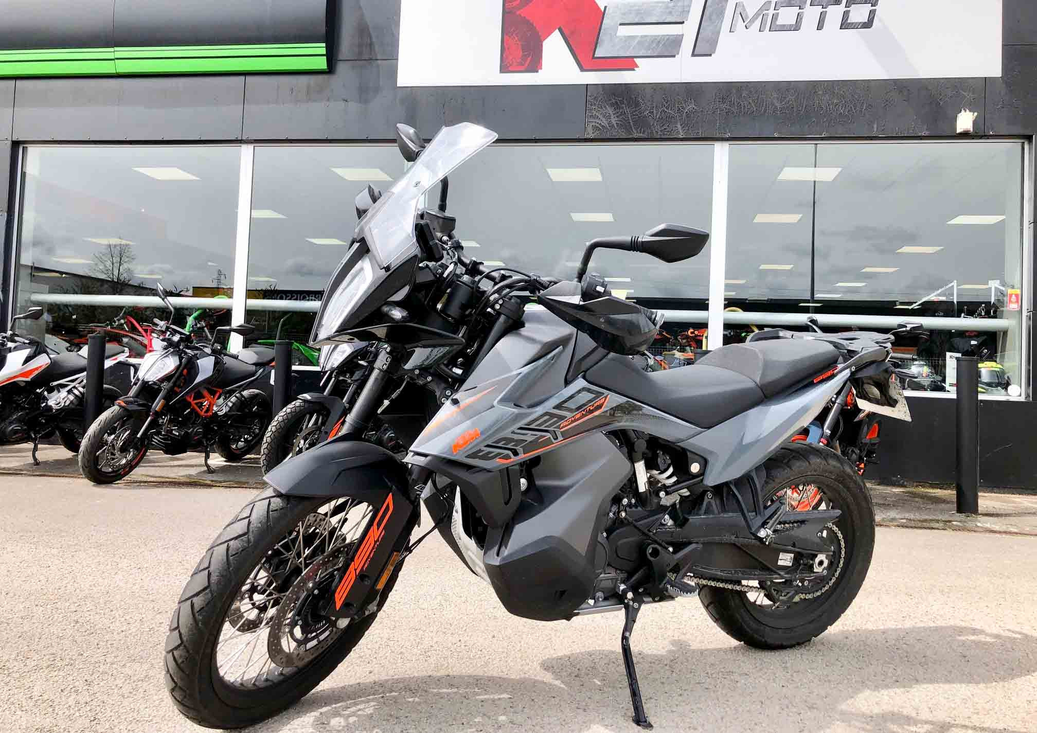 location moto Vannes KTM 890 Adventure A2 15293