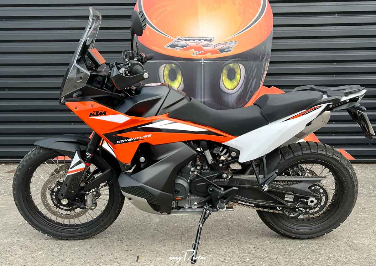 location moto le mans Ktm 790 Duke 1