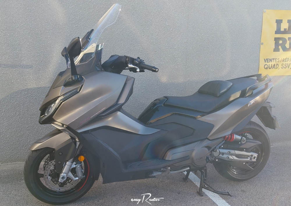 location moto Cholet Kawasaki Z 900  14886