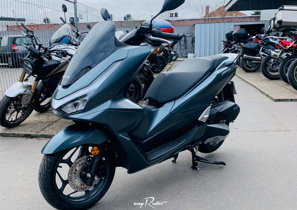 location scooter Melun Honda PCX 125 1