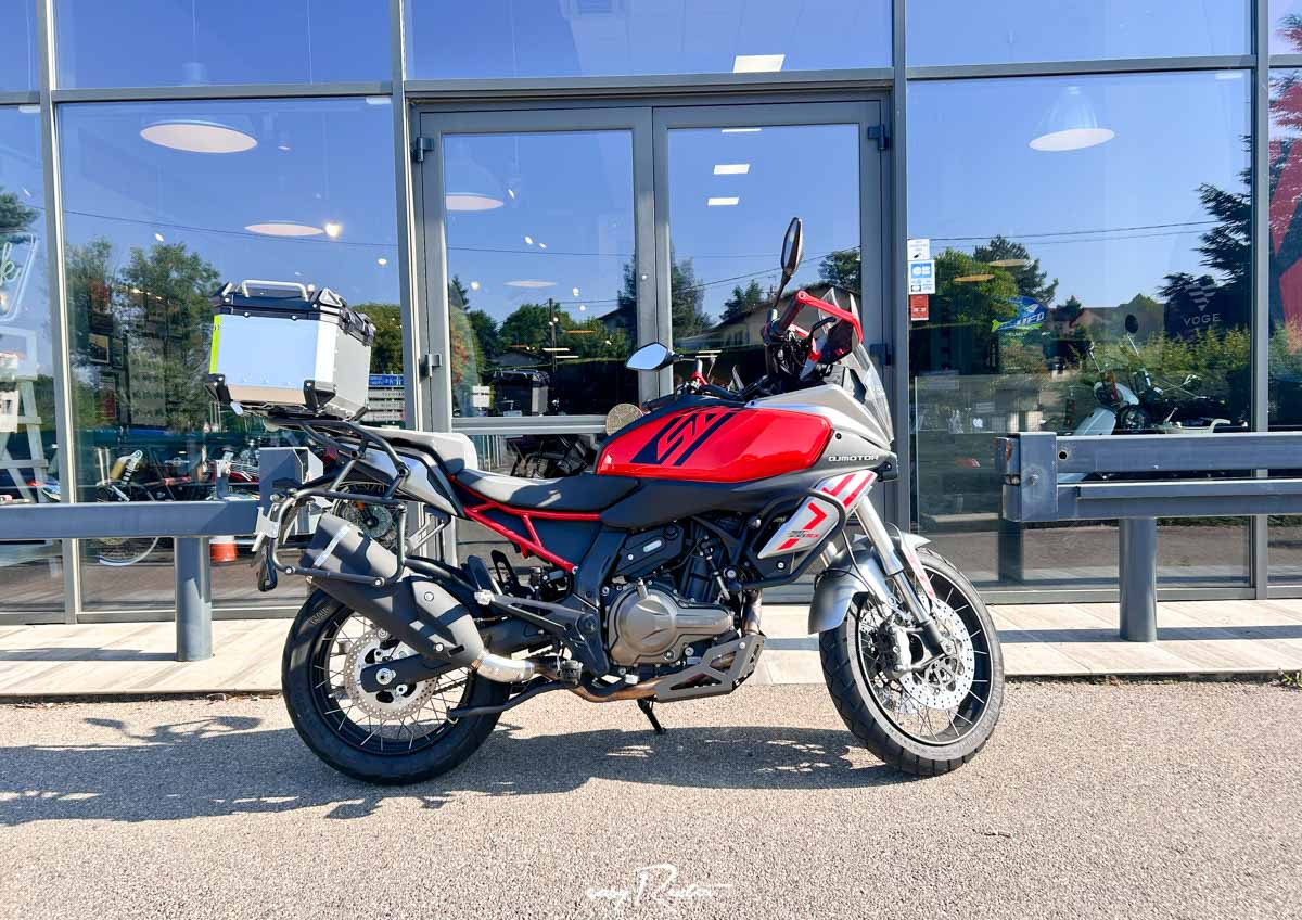 location moto Champagne-au-Mont-dOr QJ Motor SRT 600 SX Touring  1