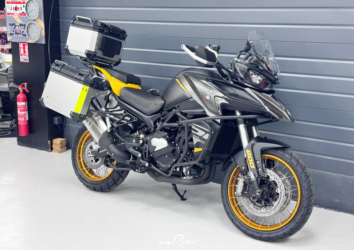 location moto Suzuki GSX-S 1000