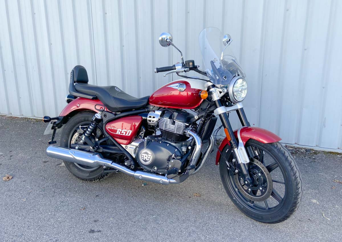 location moto royan Honda CB125R 2