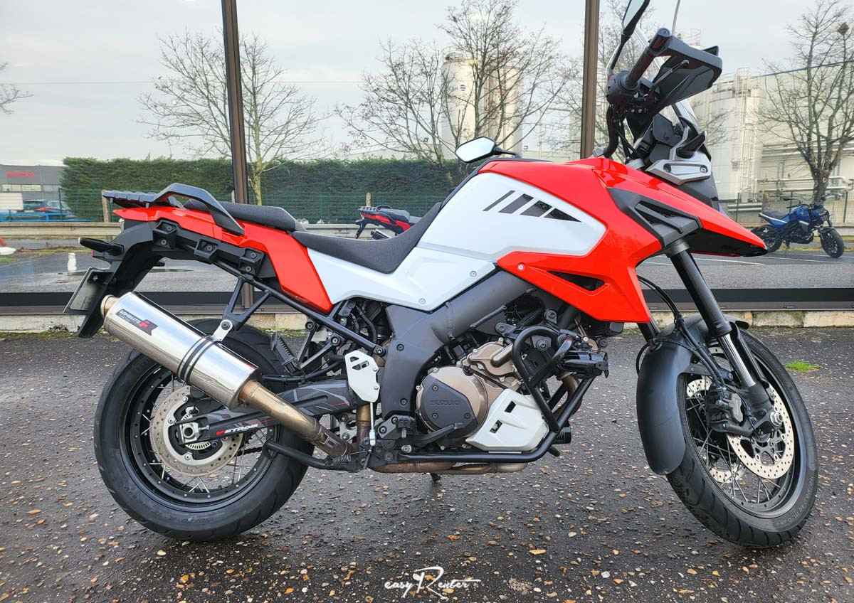 location moto Blois Suzuki V-STROM 1050 XT 1