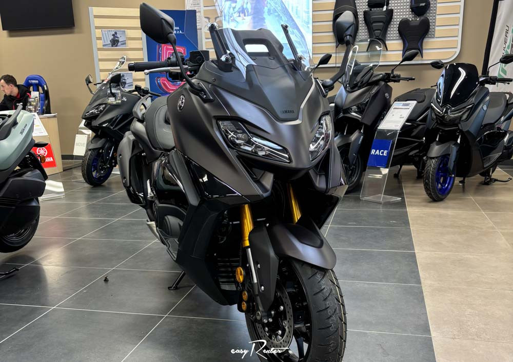 location moto Manosque Yamaha MT09 TRACER 1