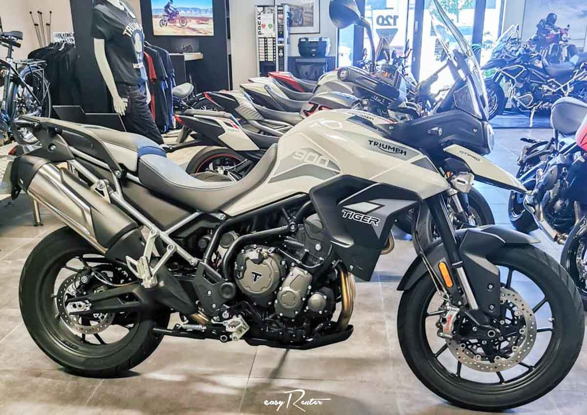 Location moto Rouen Triumph 800 tiger XCA