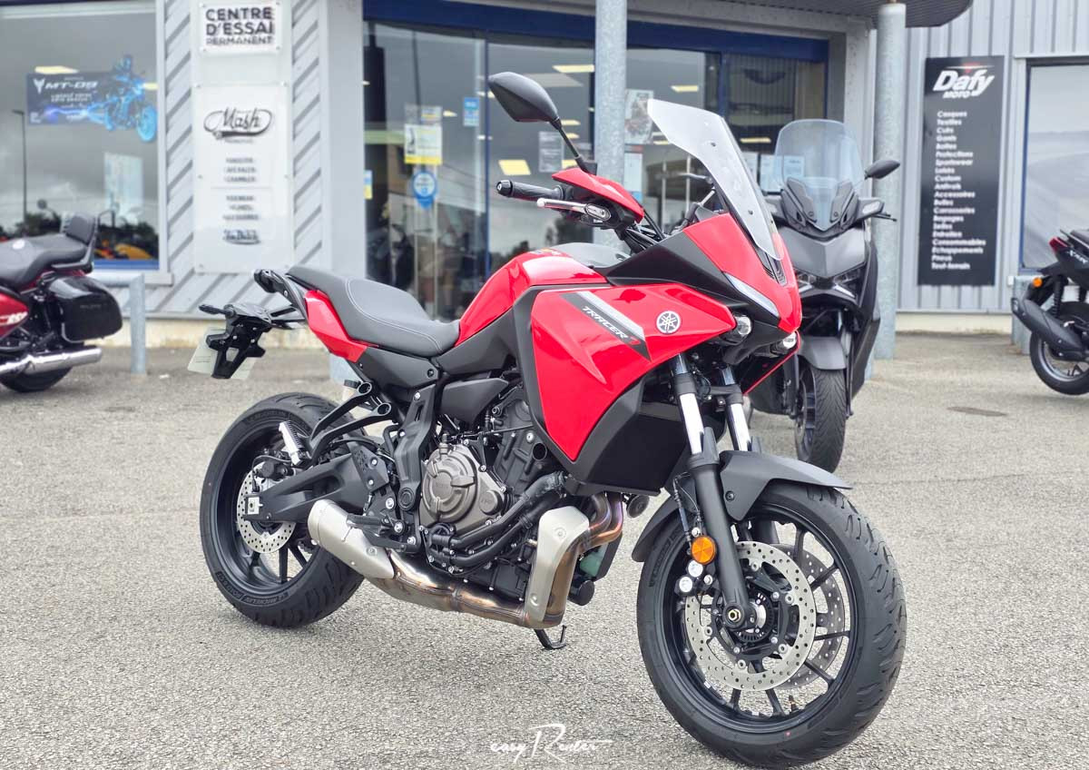 location moto Vannes Yamaha Tracer 700 A2 1