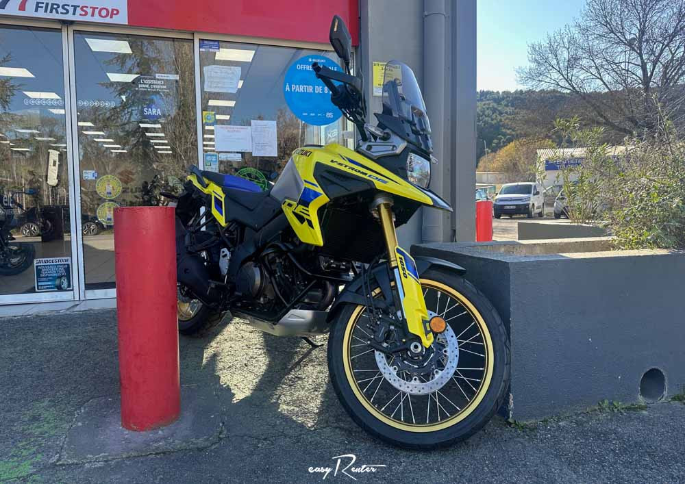 location scooter Le Mans Kymco 125 Downtown 14791