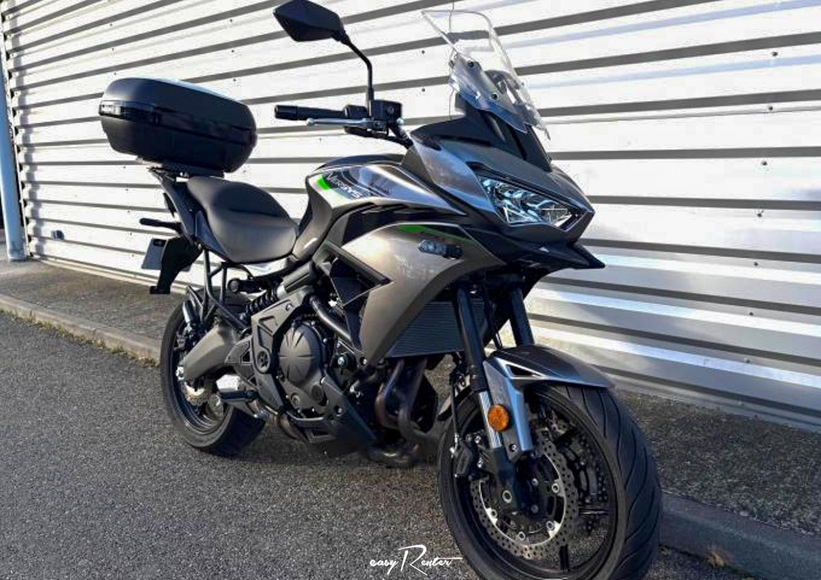 Location moto La Rochelle Kawasaki Z 900 RS 1