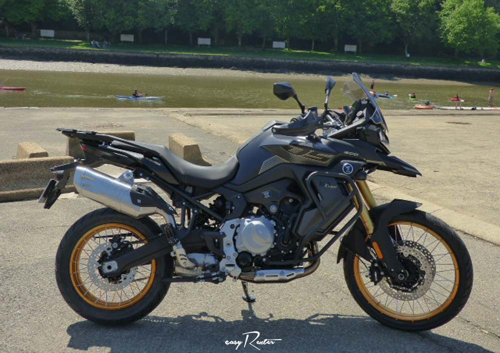 Location scooter Ajaccio IMF Industrie 125 Twist 1