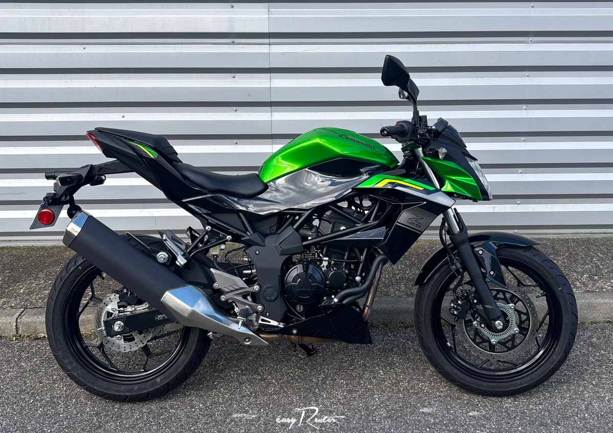 Location moto La Rochelle Kawasaki Z 900 RS 1