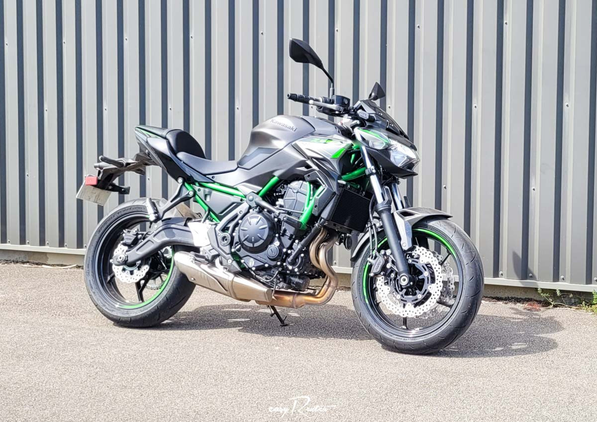 location moto Le Mans Kawasaki Z 650 1