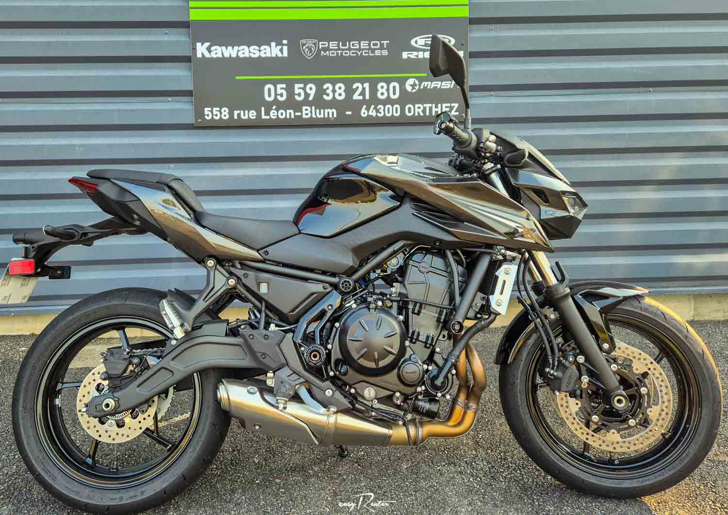 location moto Saint-Lô Kawasaki Z650 A2 14194