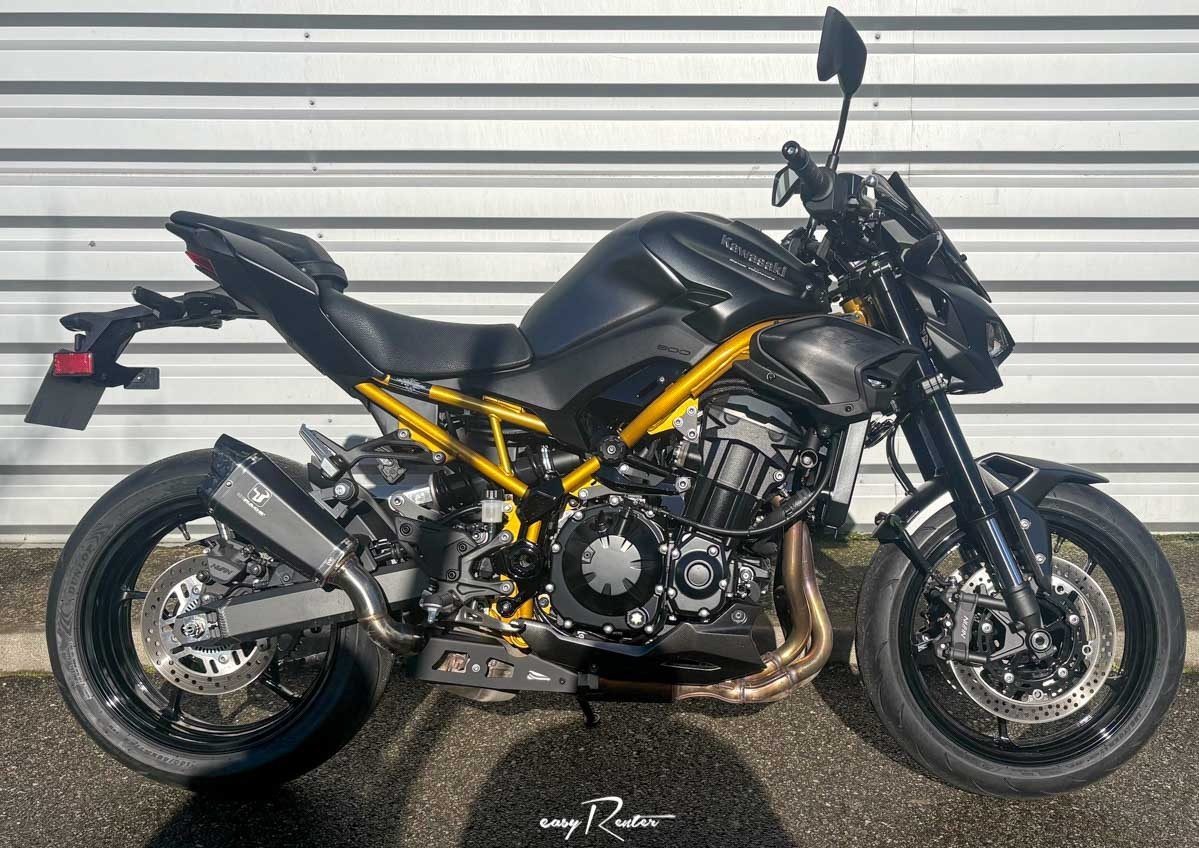 Location moto La Rochelle Kawasaki Z 900 RS 1