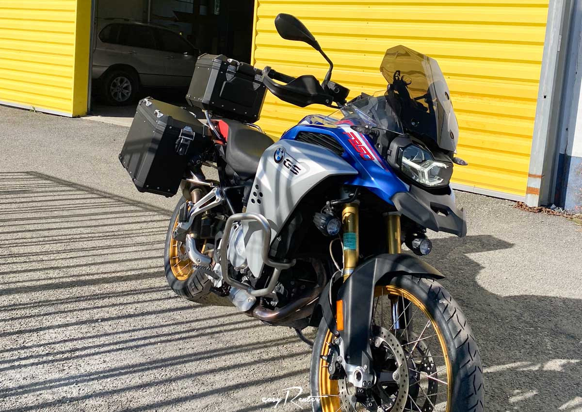 location moto Cholet Kawasaki Z 900  14886