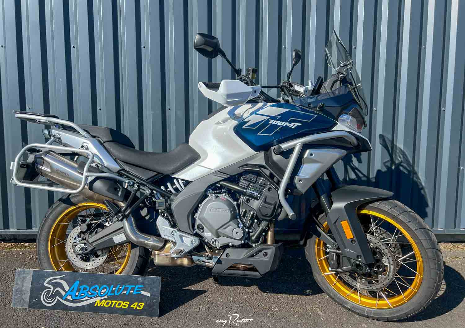 location moto Yssingeaux CF MOTO 700 MT 1