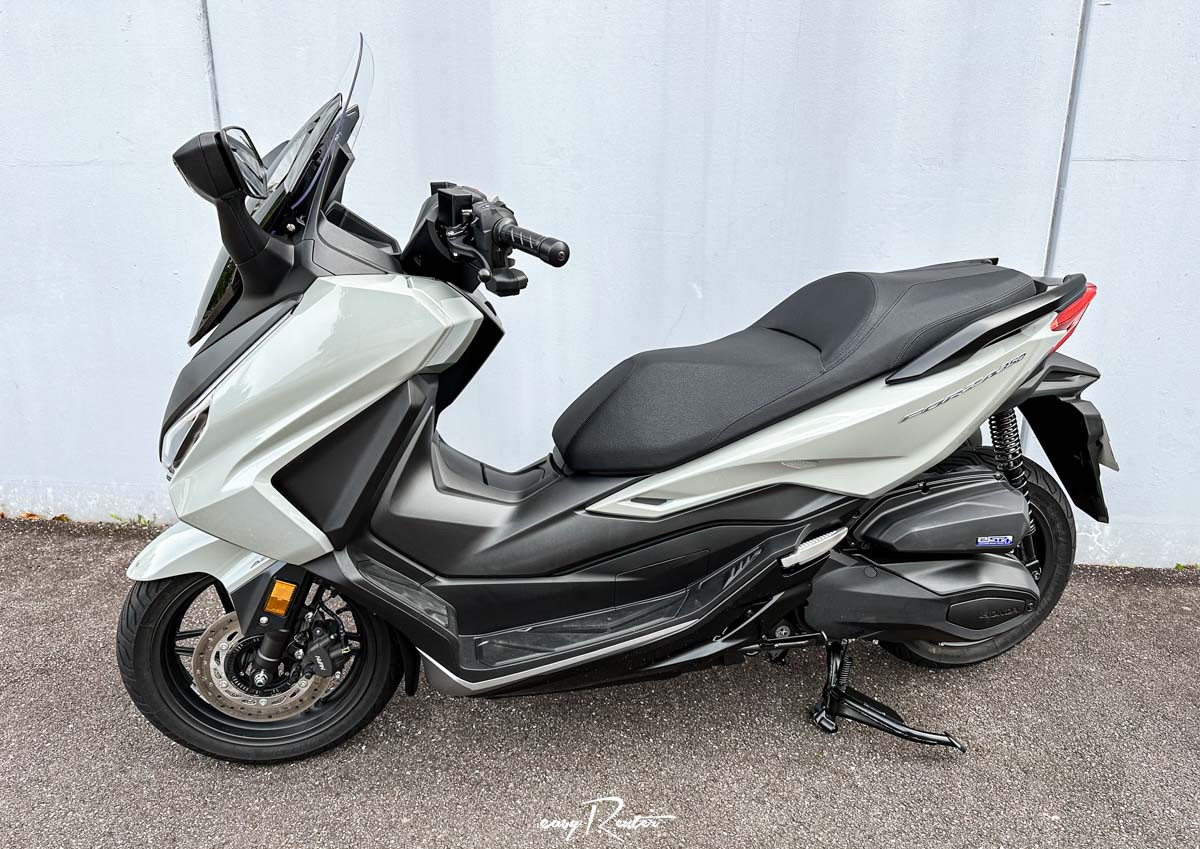 location scooter Saint-Dié-des-Vosges Honda Forza 350 A2 1