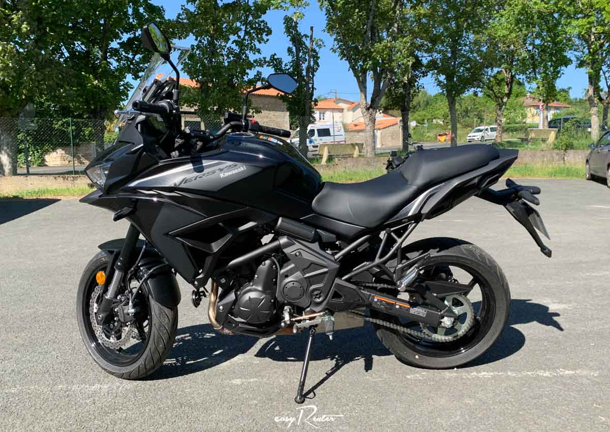 location moto Lorient Kawasaki Z 900 FULL 2021 15072