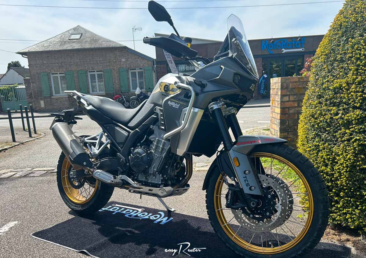 location moto Saint-Maximin Benelli 752 S A2 2020 8533