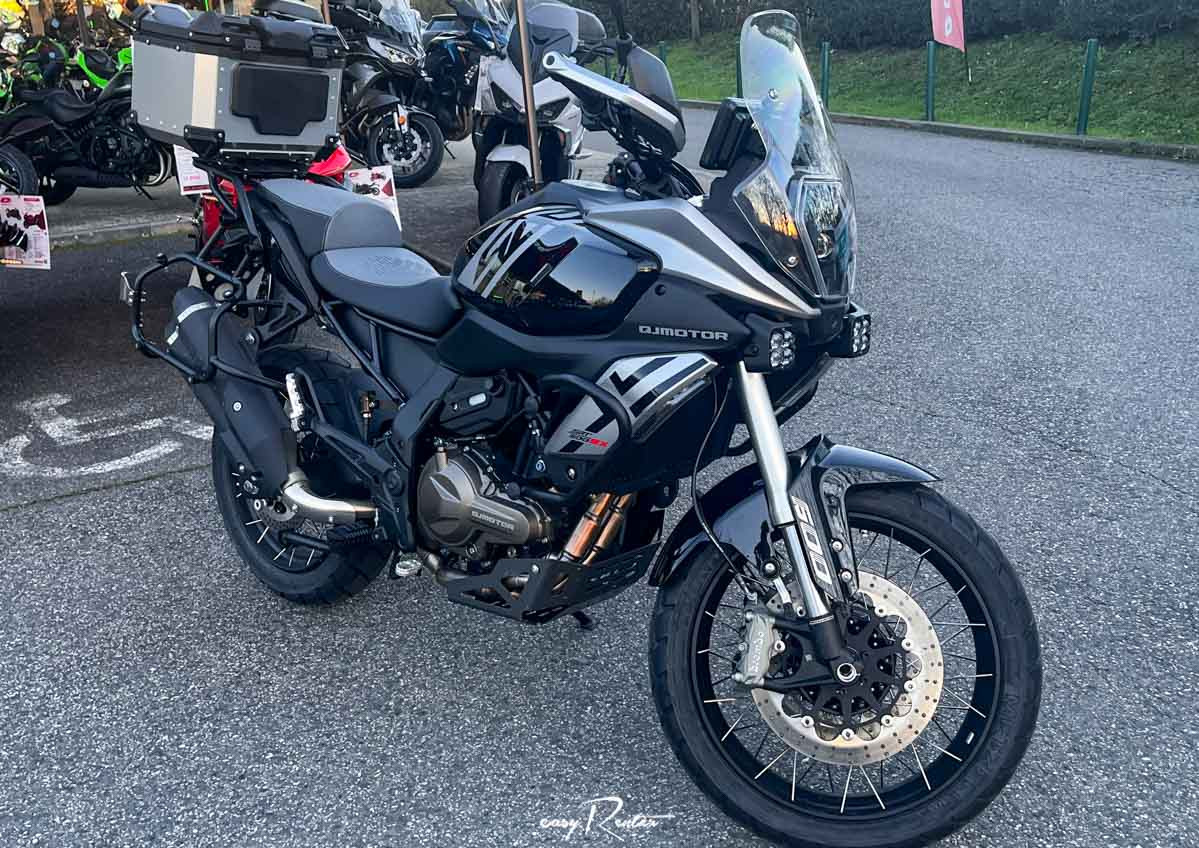 location moto Pierrelaye Royal Enfield 650 Continental GT A2 16022