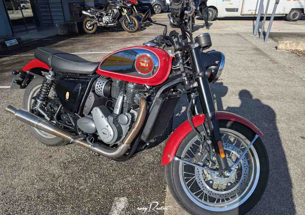 location moto metz Mash 40TT