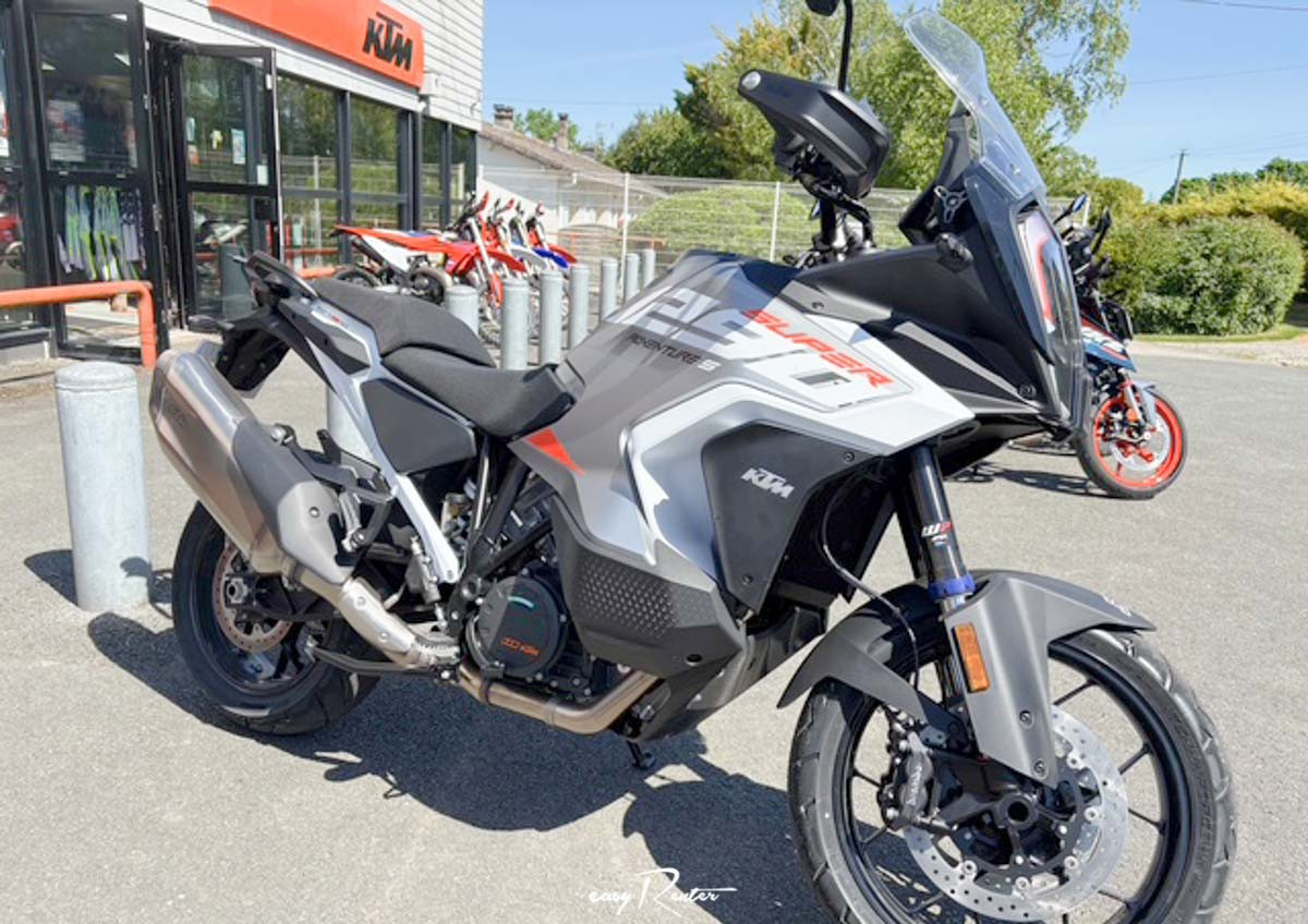 location moto Pau KTM 790 Adventure 10180