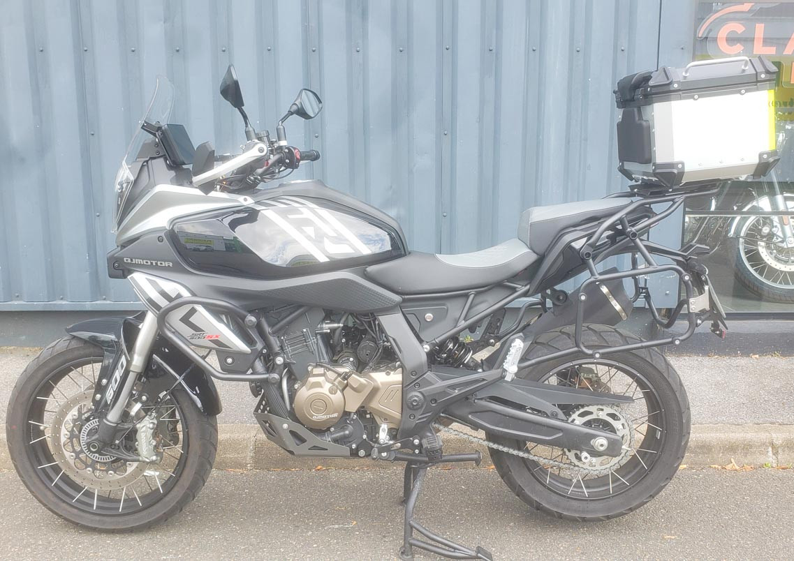 location moto Pierrelaye Royal Enfield 650 Continental GT A2 16022