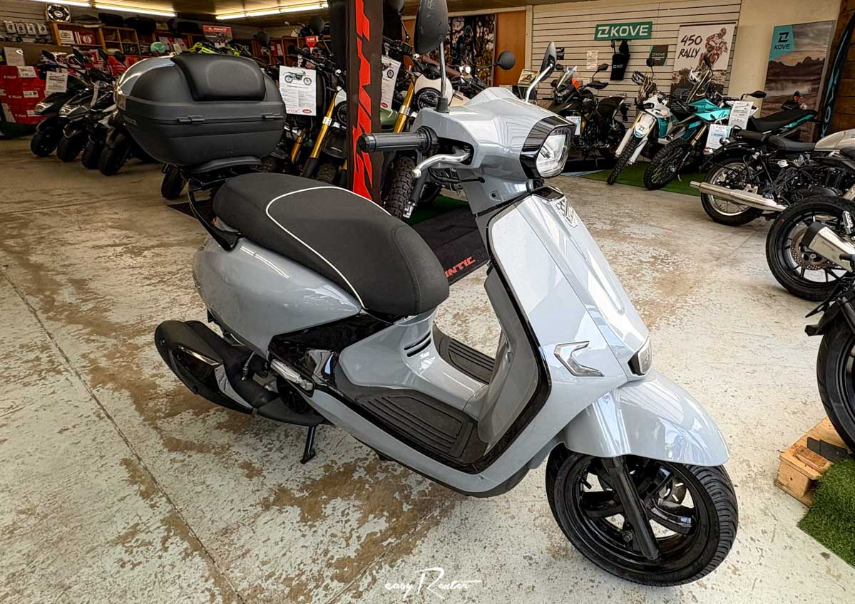 location moto Saint-Lô Kawasaki Z650 A2 14194