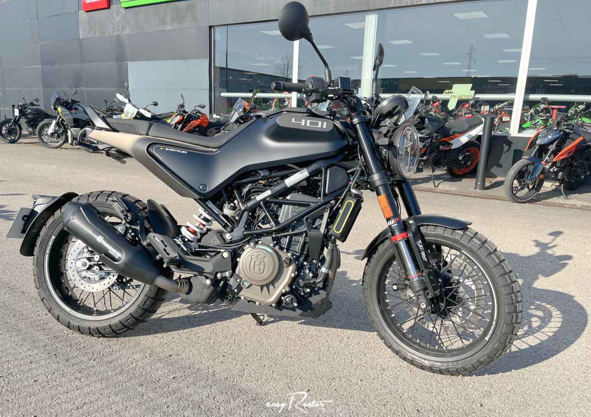 location moto Vannes KTM 890 Adventure A2 15293