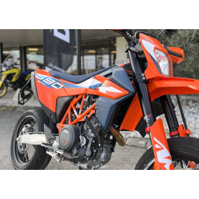 location moto KTM 690 SMC-R