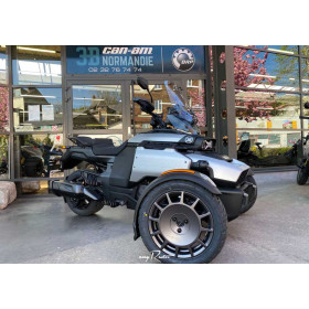 location moto Can-Am Canyon